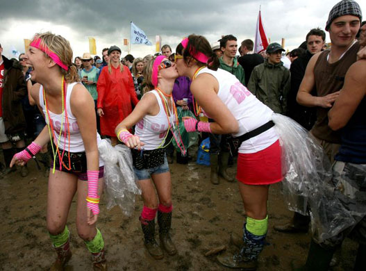 More bands added to Glastonbury line-up