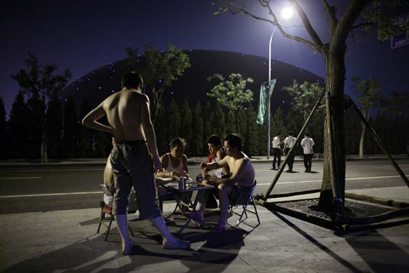 Chinese play cards