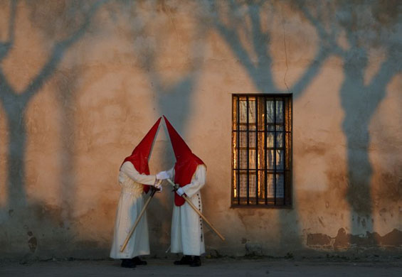 24 hours in pictures