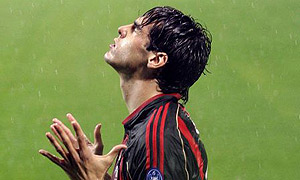Kaka prays