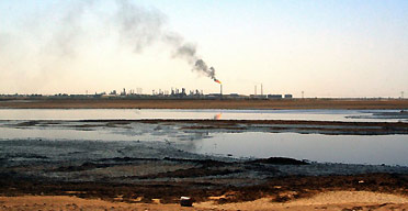 The struggle for Iraq's oil flares up as Kurds open doors to foreign investors