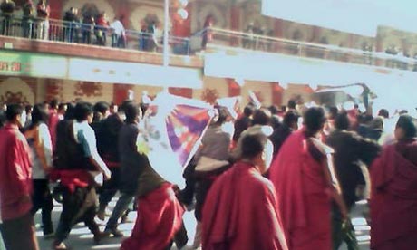 Monks protest on the streets of Xiahe