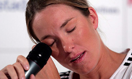Henin Quits