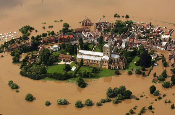 [July 22 2007: The town of Tewkesbury surrounded by floodwaters]